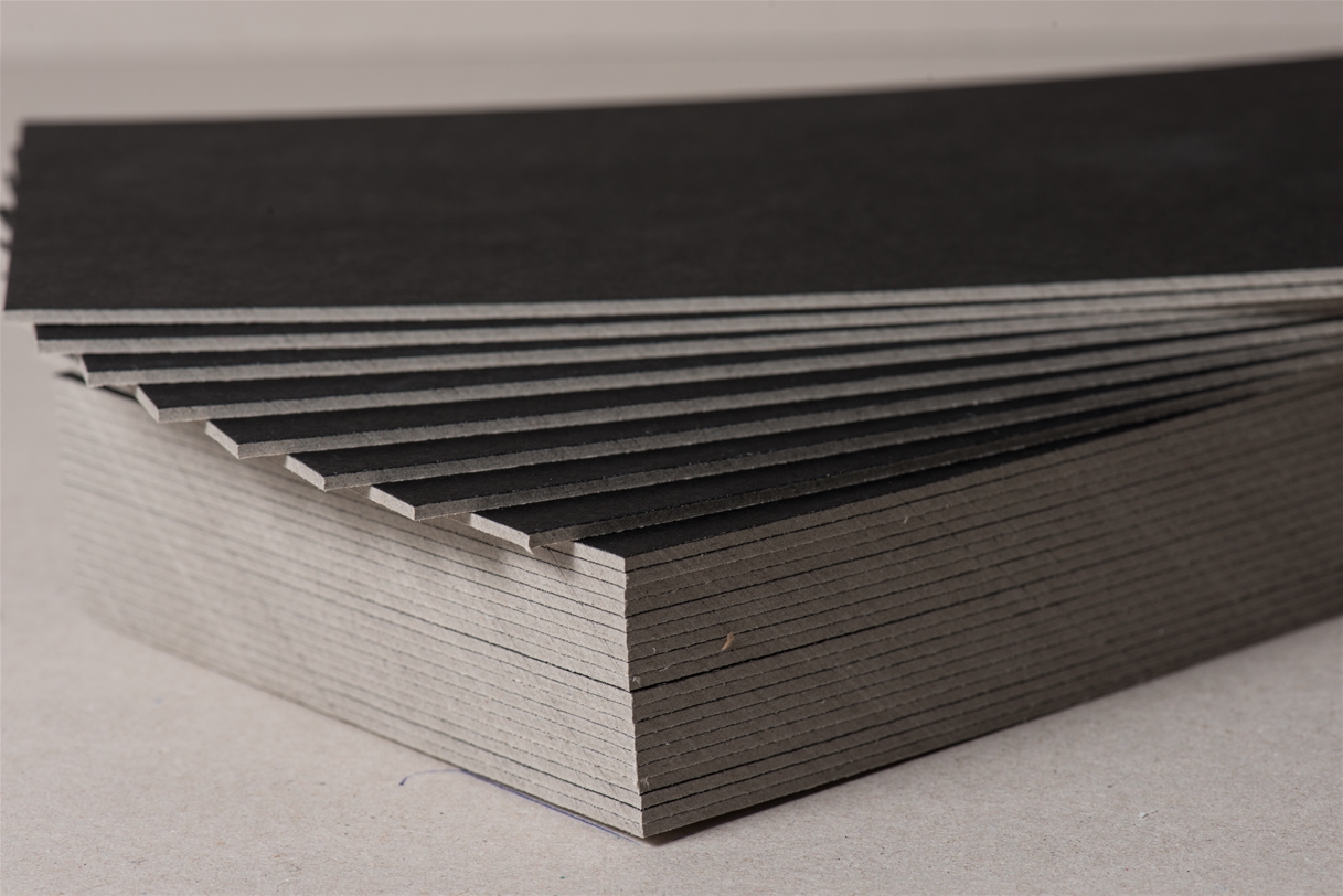 1 side black - 1 side grey paperboard