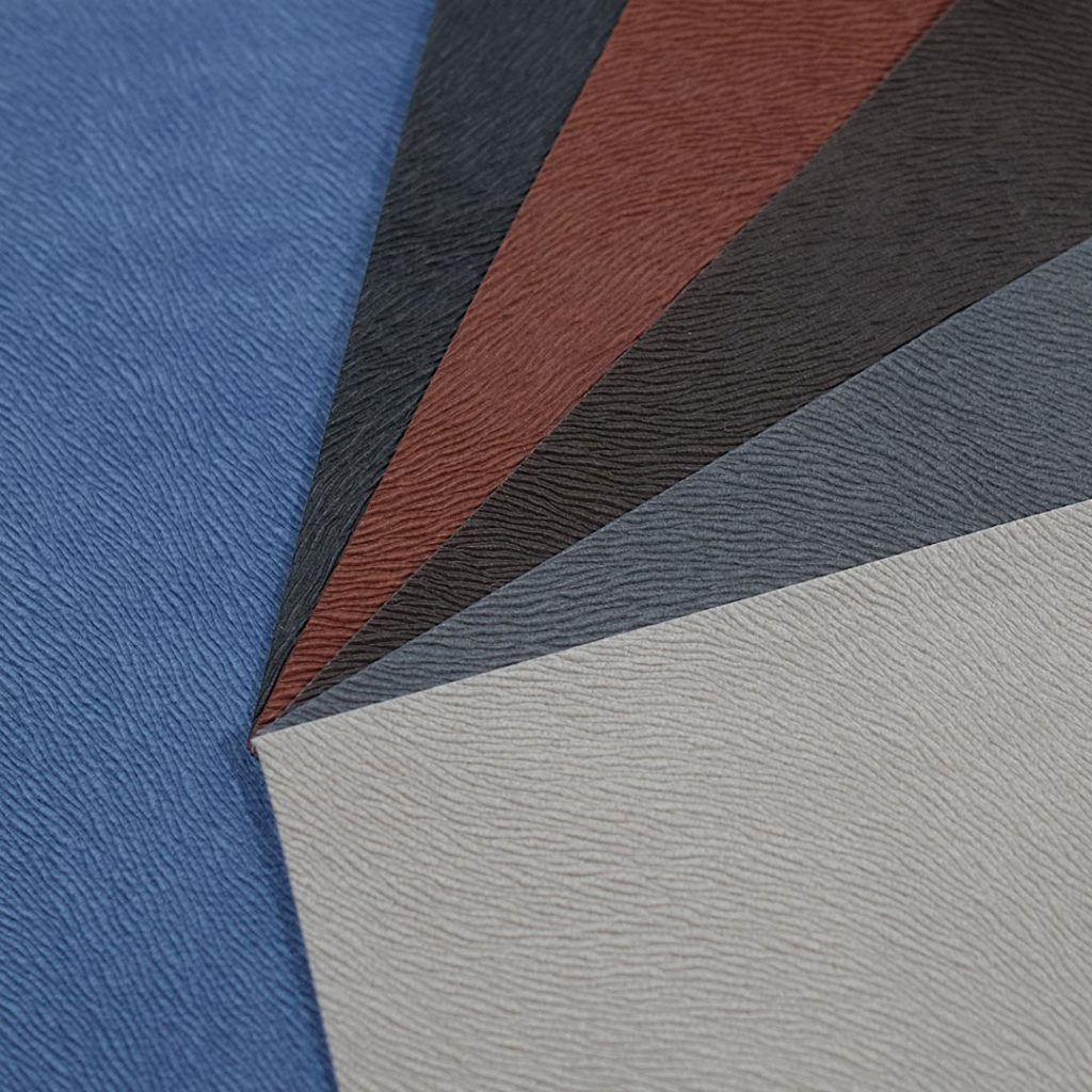 Close up of Horse Heat-Burnishing PU family of products